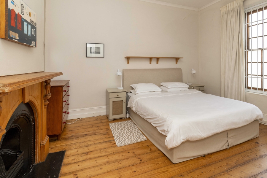 2 Bedroom Property for Sale in Claremont Western Cape